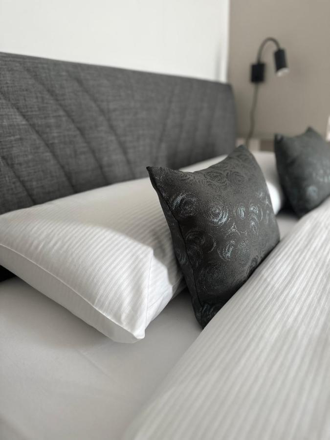 Residence 33 サラエヴォ エクステリア 写真